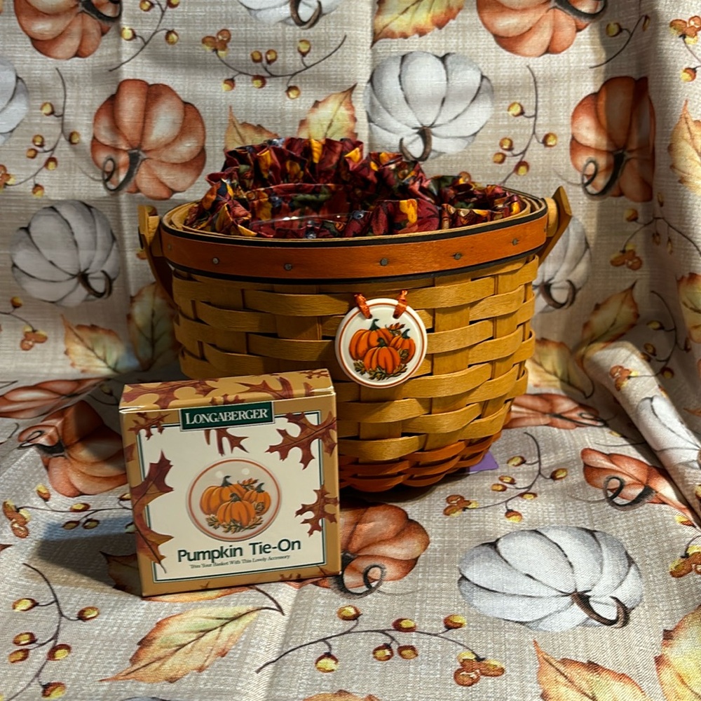 1996 Longaberger Small Pumpkin basket